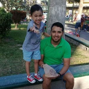 Meet your Posher, Ruben omar